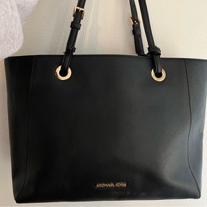 mk purse
